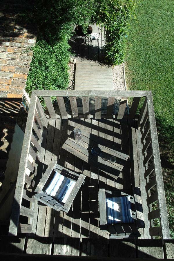 مبيت وإفطار Grans Le Moulin De Picaud المظهر الخارجي الصورة